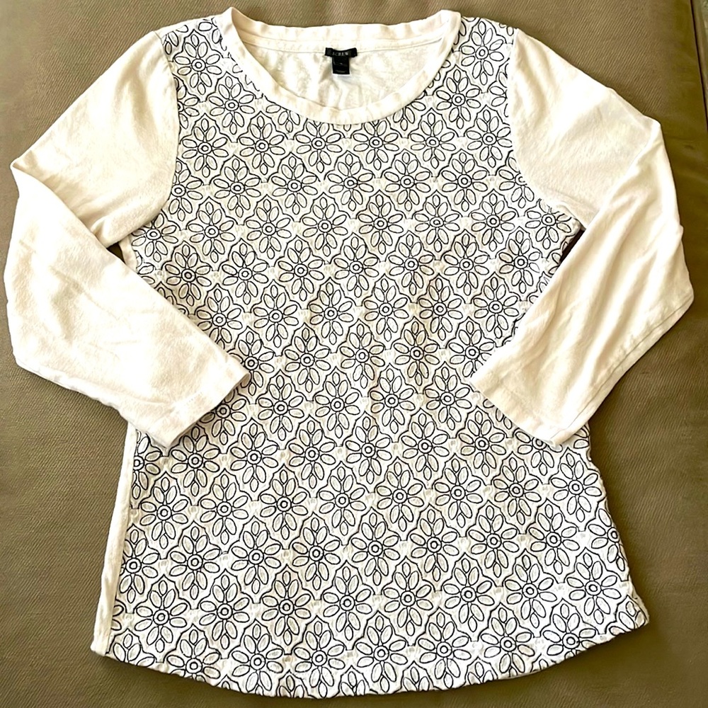 J Crew Women’s S 3/4 sleeve embroidered t-shirt